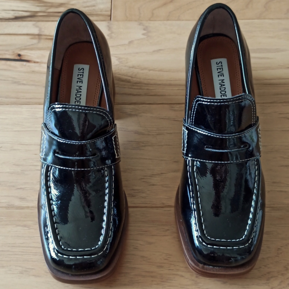 Brand New Steve Madden Black Patent Leather Loafers With Heel - Picture 4 of 9